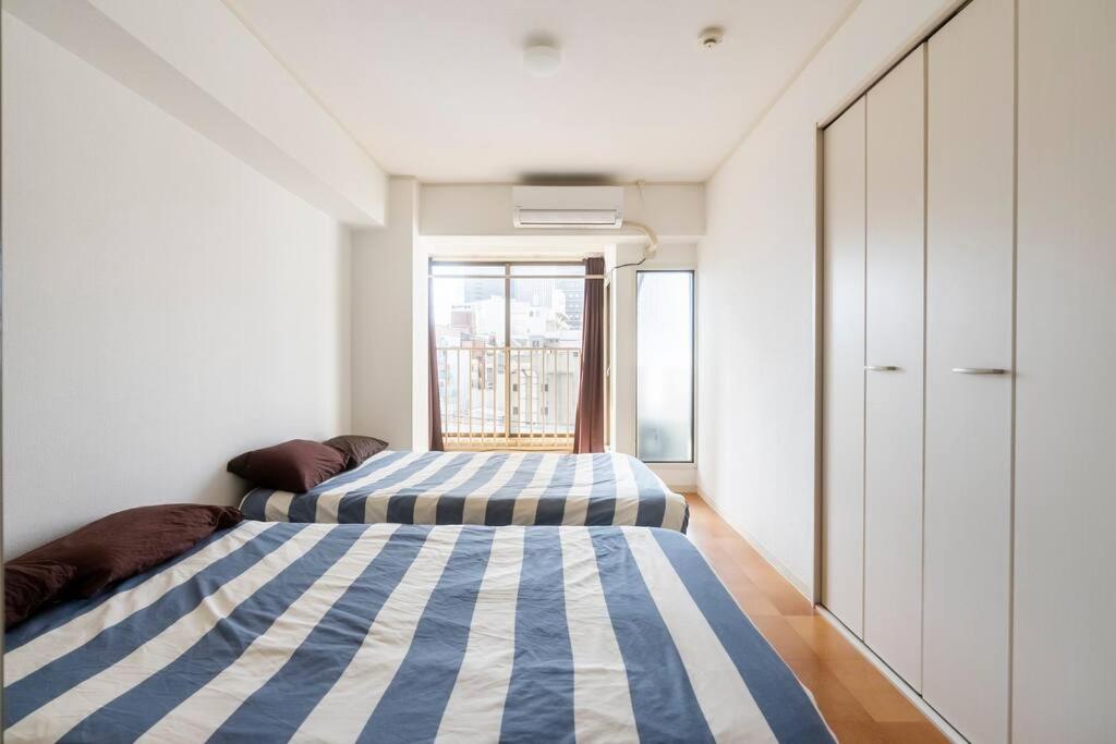 ２ Beds. Comfortable . Dotonbori / Kuromon Market. Osaka Exterior photo