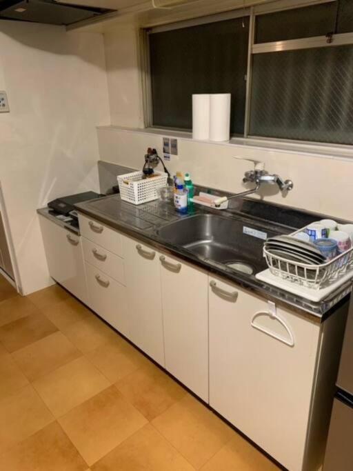 ２ Beds. Comfortable . Dotonbori / Kuromon Market. Osaka Exterior photo